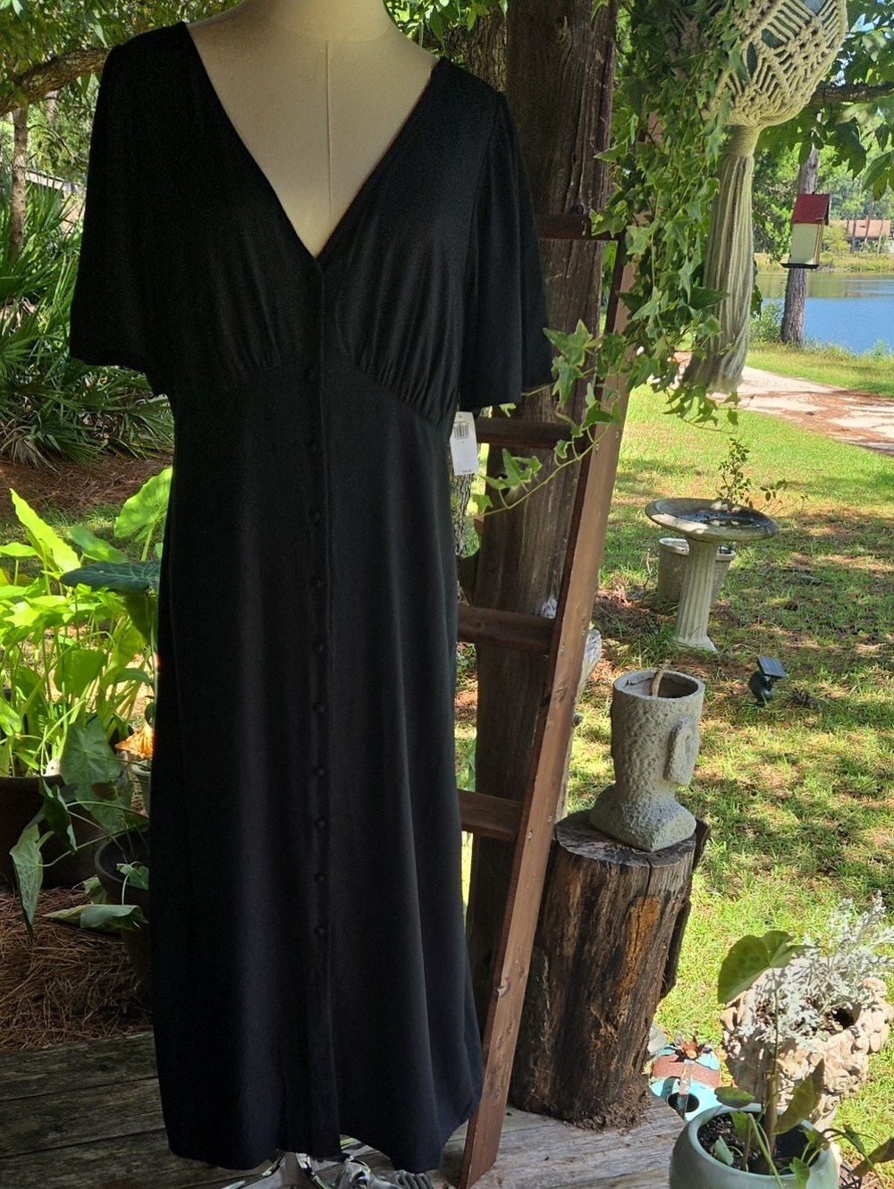 Old Navy Button Front Smocked Back Black Maxi Dress Size Large